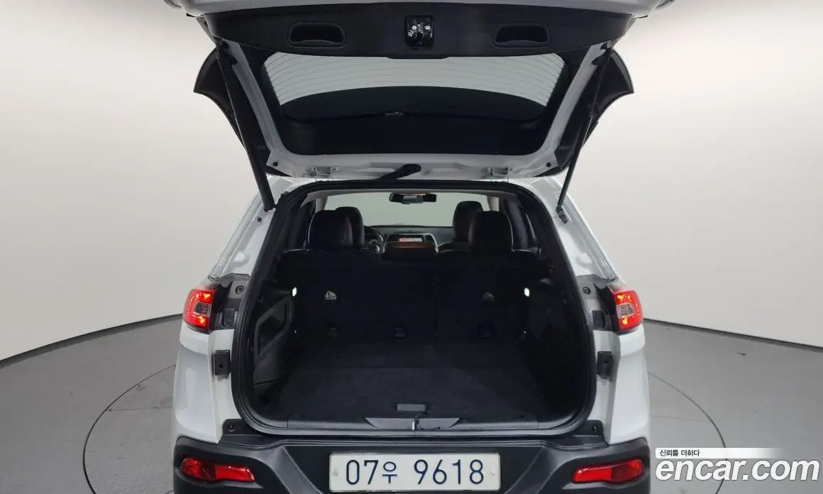 Jeep Cherokee 2017 2.4 автомат (гидро), фото 20
