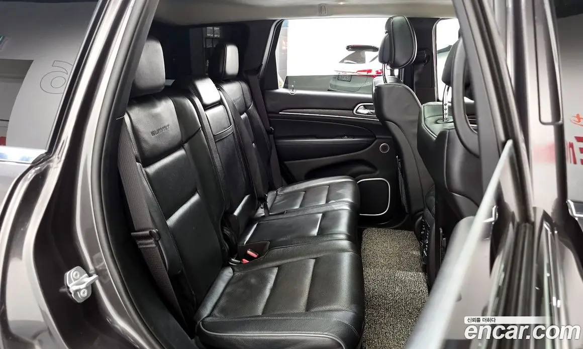 Jeep Cherokee 2019 3.6 автомат (гидро), фото 17