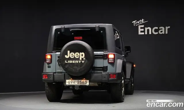 Jeep Wrangler 2014 2.8 автомат (гидро), миниатюра 4