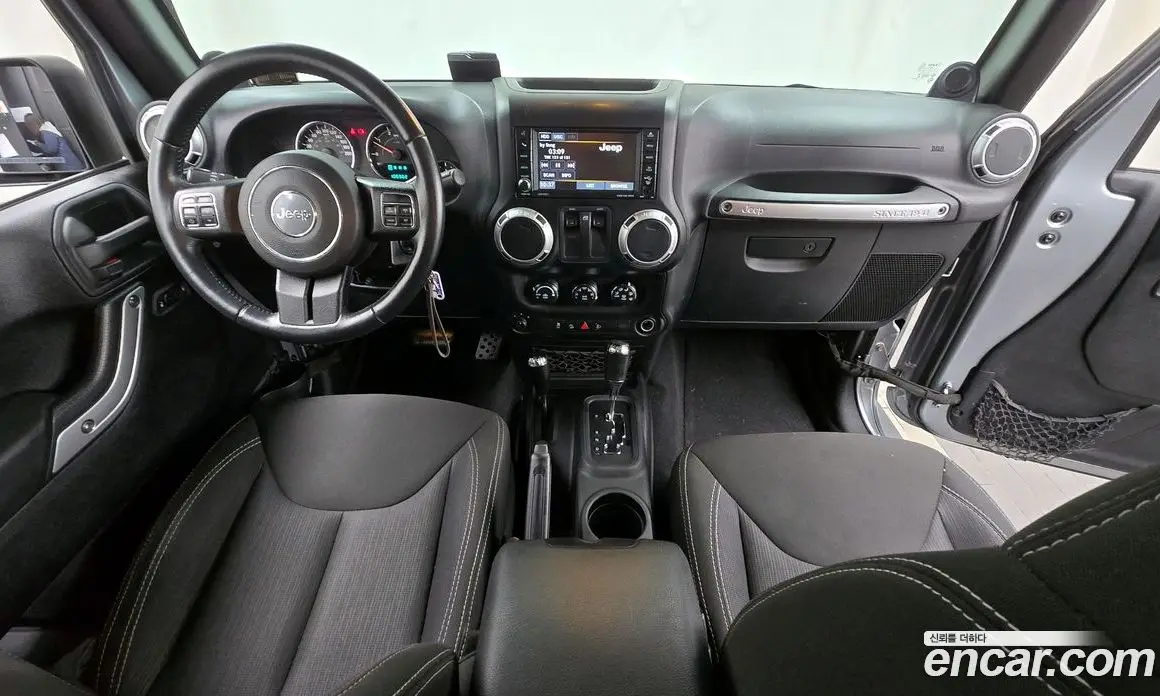 Jeep Wrangler 2014 2.8 автомат (гидро), фото 7