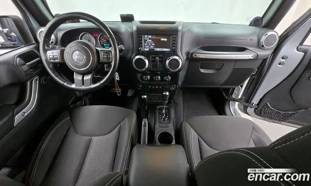 Jeep Wrangler 2014 2.8 автомат (гидро), миниатюра 7