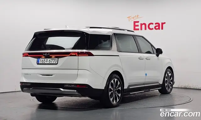 Kia Carnival 2022 2.2 автомат (гидро), миниатюра 2