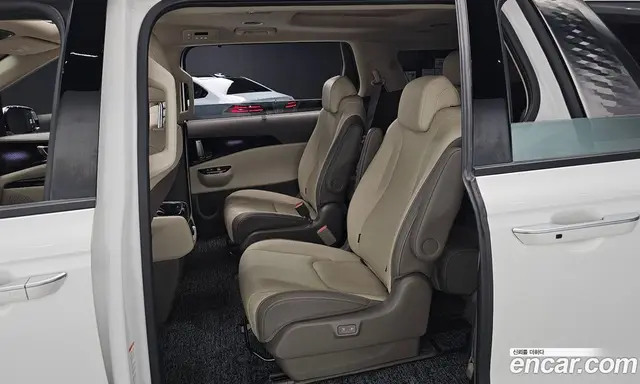 Kia Carnival 2022 2.2 автомат (гидро), миниатюра 12
