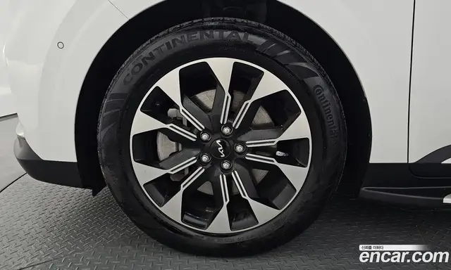Kia Carnival 2022 2.2 автомат (гидро), миниатюра 5