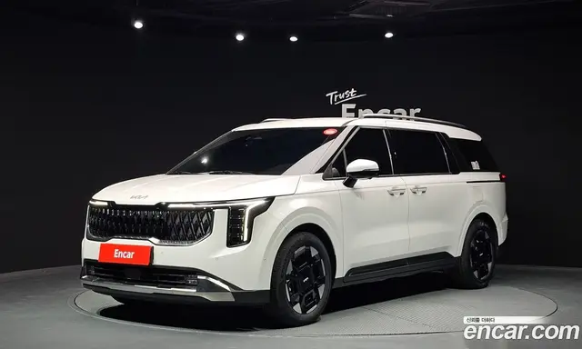 Kia Carnival, 2024, 14 076 км