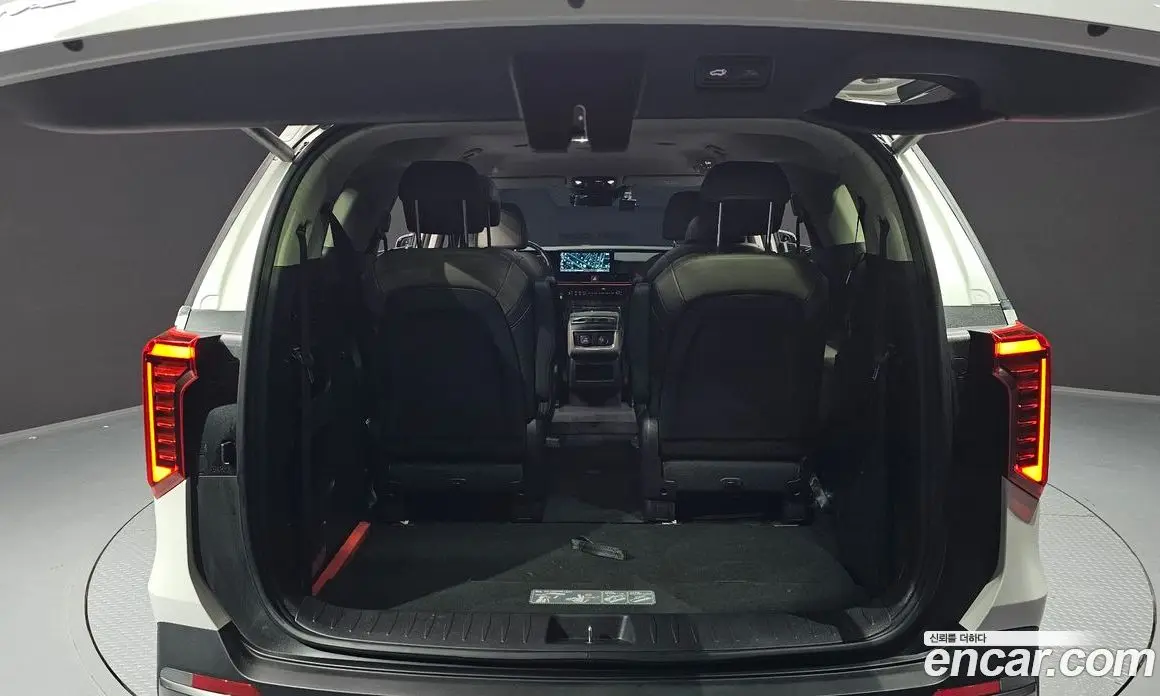 Kia Carnival 2024 3.5 автомат (гидро), фото 32