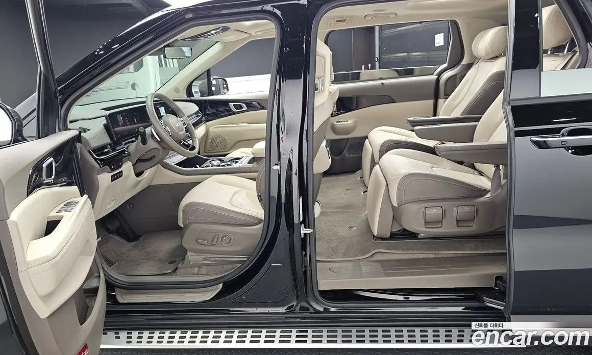 Kia Carnival 2024 1.6 автомат (гидро), фото 17
