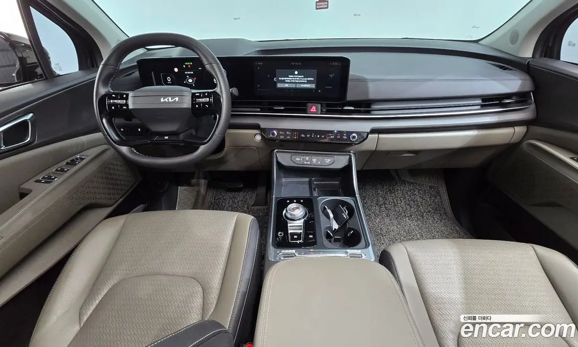 Kia Carnival 2024 1.6 автомат (гидро), фото 7