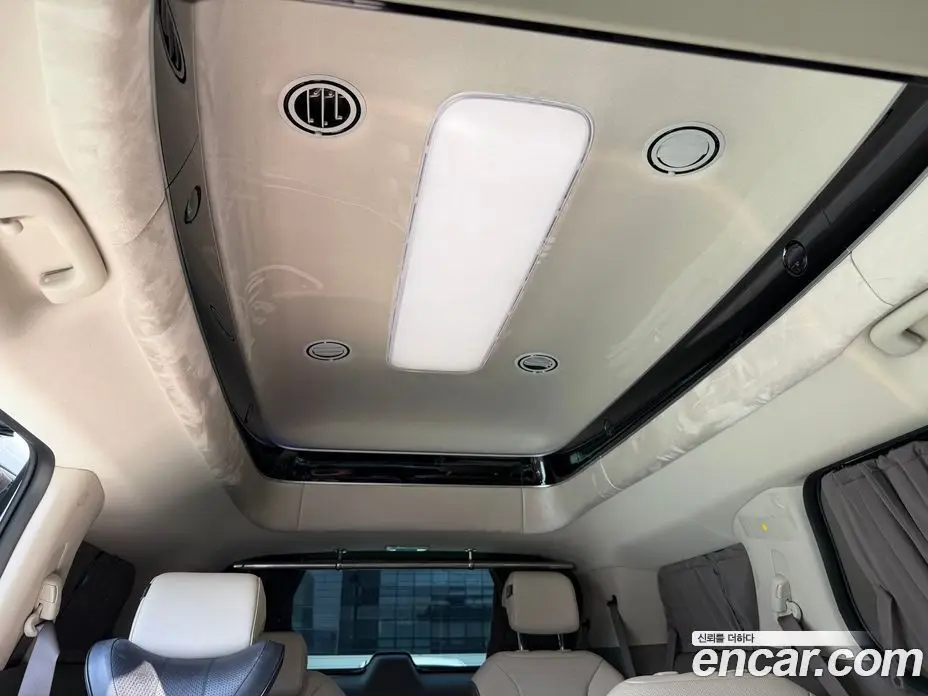 Kia Carnival 2025 1.6 автомат (гидро), фото 16