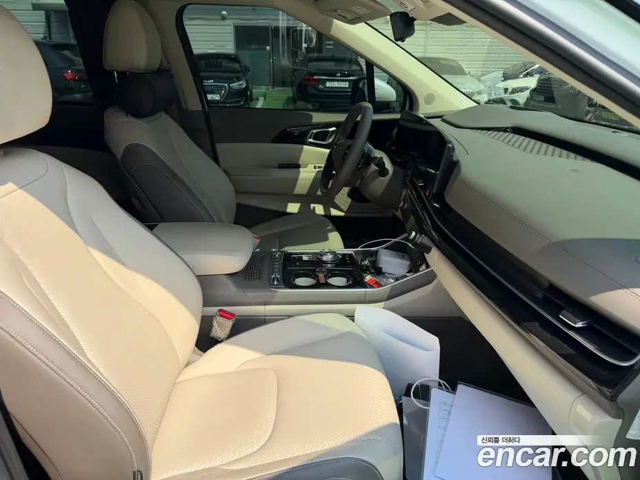 Kia Carnival 2025 1.6 автомат (гидро), фото 10