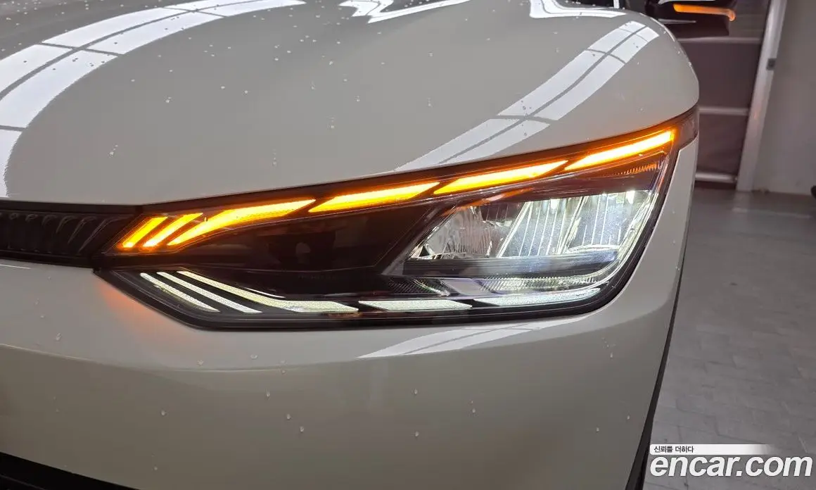 Kia EV6 2022 0.1 автомат (гидро), фото 8