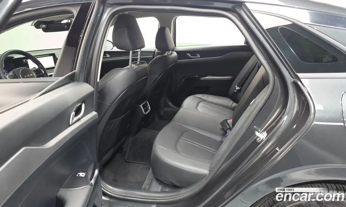Kia K5 (Optima) 2023 2.0 автомат (гидро), фото 12