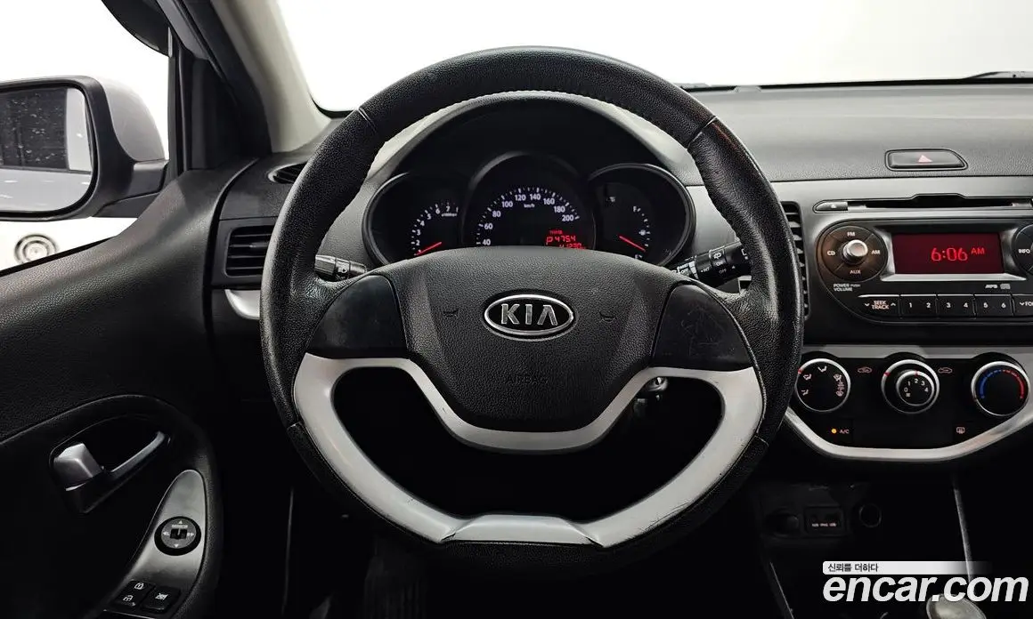 Kia Morning 2011 1.0 автомат (гидро), фото 13