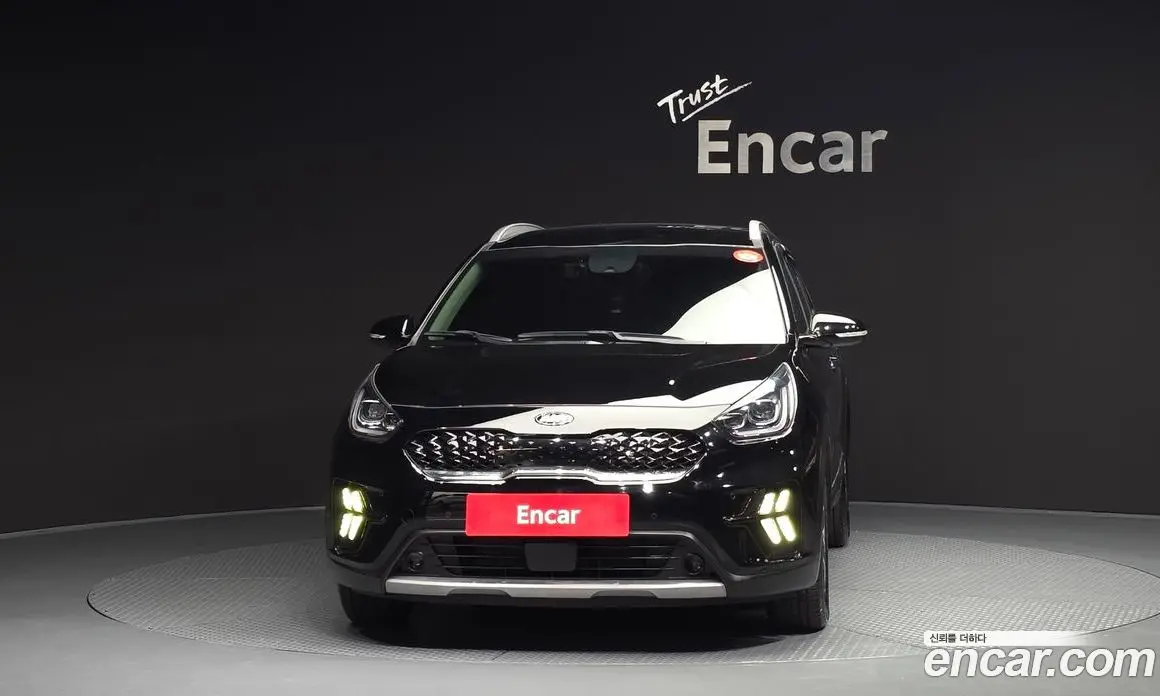 Kia Niro 2020 1.6 автомат (гидро), фото 3