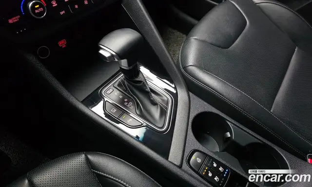 Kia Niro 2020 1.6 автомат (гидро), миниатюра 9