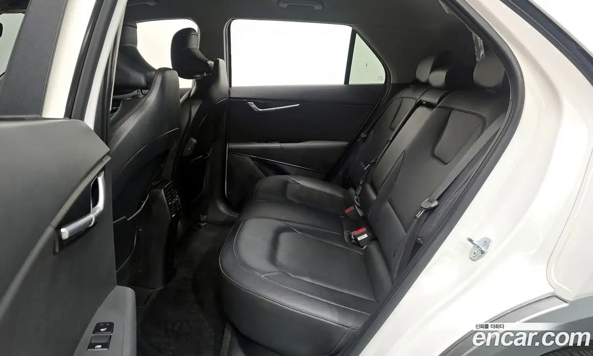 Kia Niro 2024 автомат (гидро), фото 18