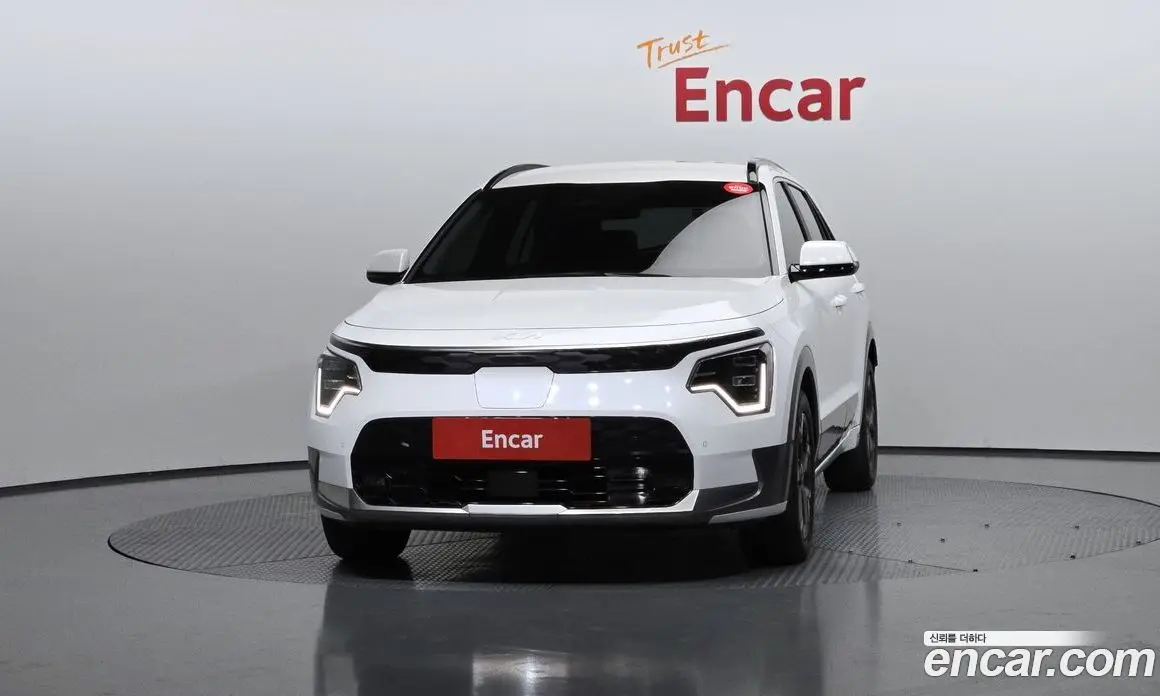 Kia Niro 2024 автомат (гидро), фото 3