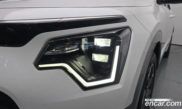 Kia Niro 2024 автомат (гидро), миниатюра 8