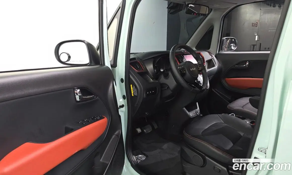 Kia Ray 2022 1.0 автомат (гидро), фото 13