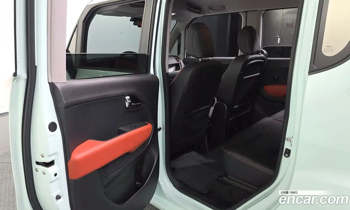 Kia Ray 2022 1.0 автомат (гидро), фото 17