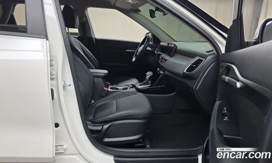 Kia Seltos 2023 1.6 автомат (гидро), фото 16