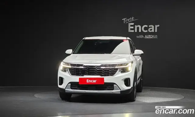 Kia Seltos 2023 1.6 автомат (гидро), миниатюра 3