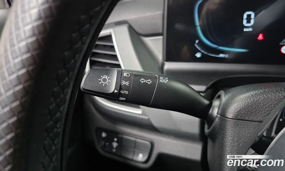 Kia Seltos 2023 1.6 автомат (гидро), фото 28