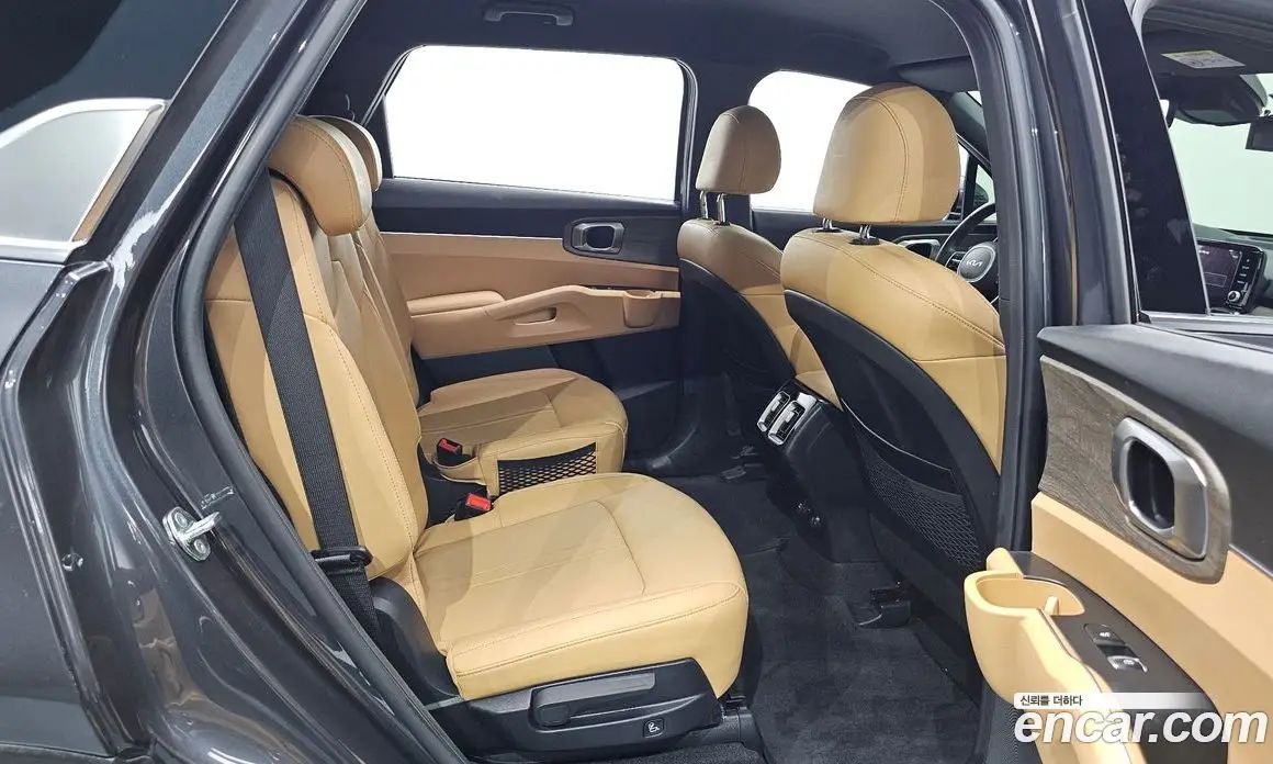 Kia Sorento 2022 1.6 автомат (гидро), фото 16