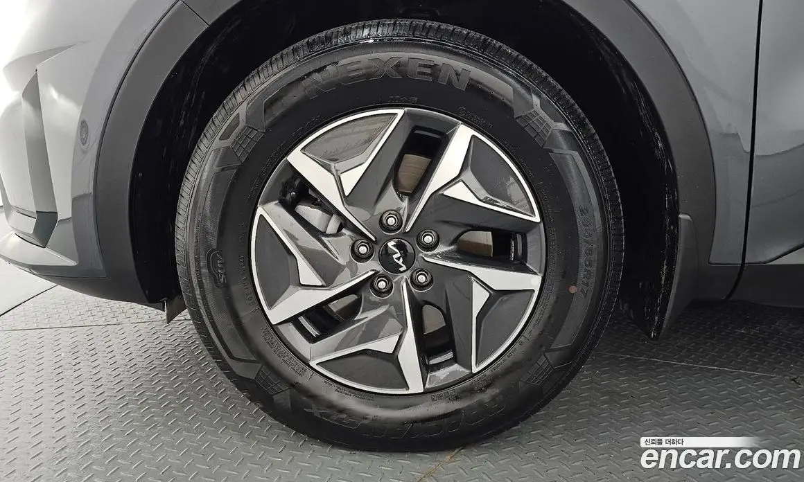 Kia Sorento 2022 1.6 автомат (гидро), фото 5