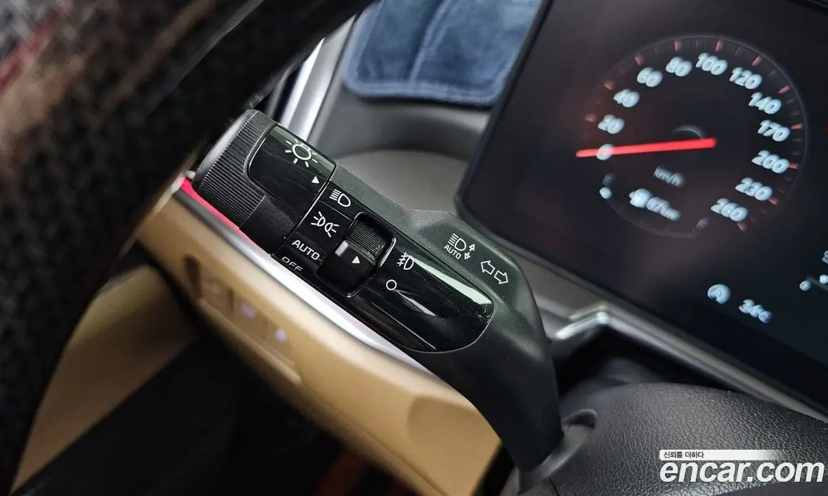 Kia Sorento 2023 2.5 автомат (гидро), фото 35