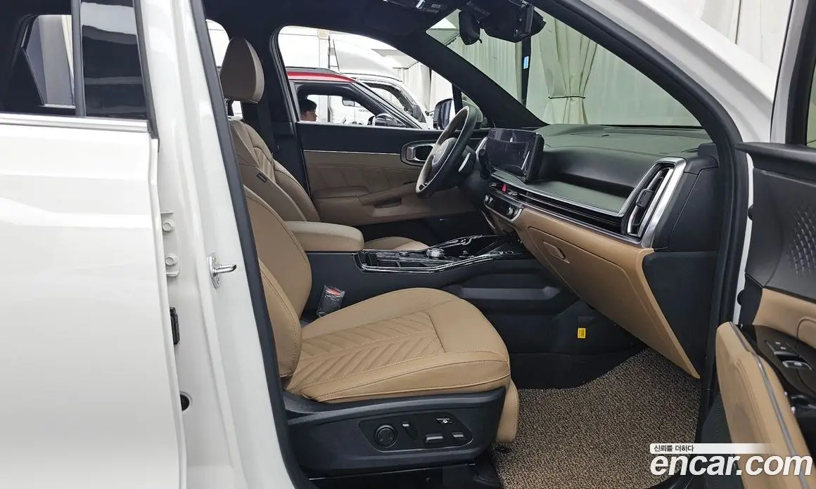 Kia Sorento 2024 2.5 автомат (гидро), фото 11