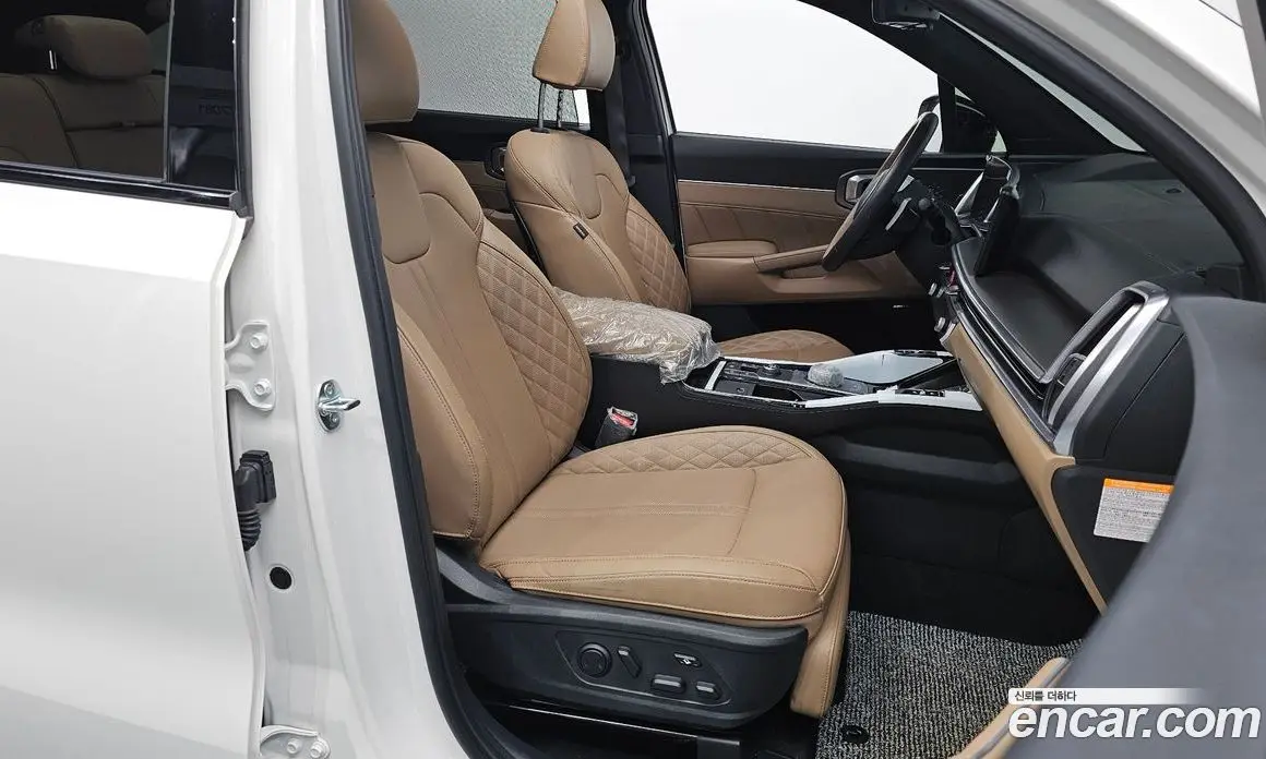 Kia Sorento 2024 1.6 автомат (гидро), фото 17