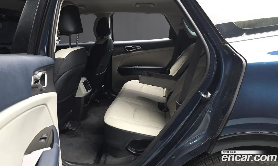 Kia Sportage 2021 1.6 автомат (гидро), фото 12
