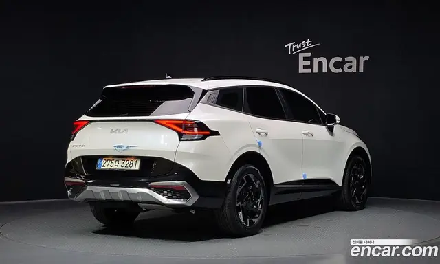 Kia Sportage 2022 2.0 автомат (гидро), миниатюра 2