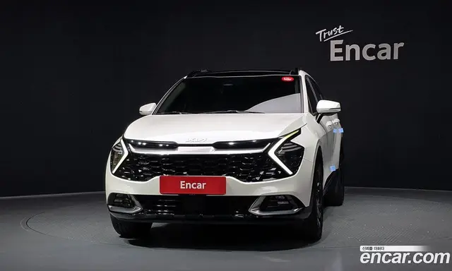 Kia Sportage 2022 2.0 автомат (гидро), миниатюра 3