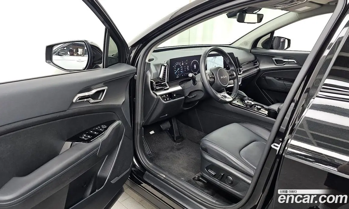 Kia Sportage 2023 1.6 автомат (гидро), фото 13