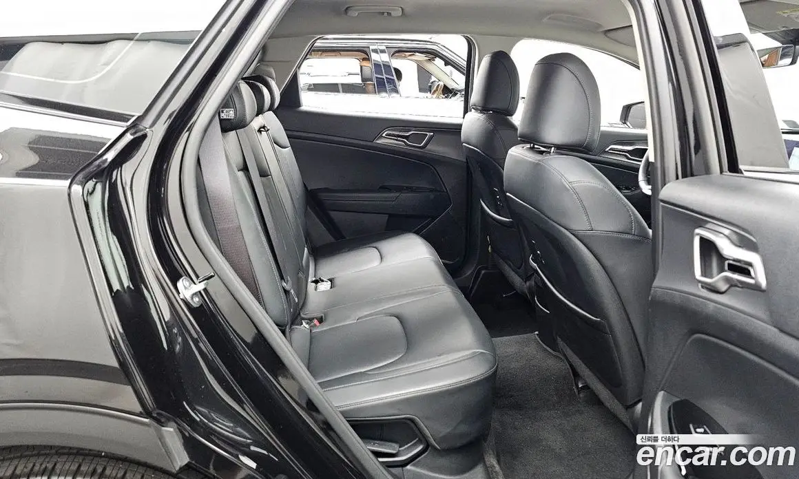 Kia Sportage 2023 1.6 автомат (гидро), фото 18