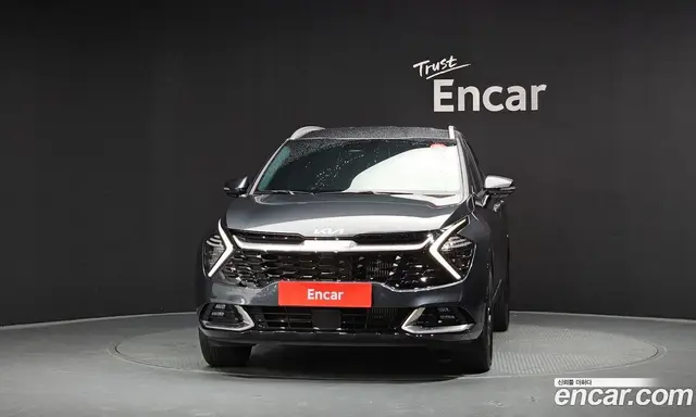 Kia Sportage 2023 1.6 автомат (гидро), миниатюра 3