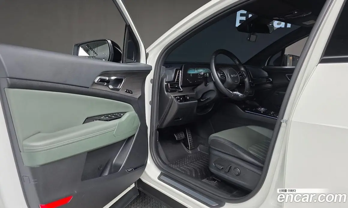 Kia Sportage 2024 2.0 автомат (гидро), фото 13