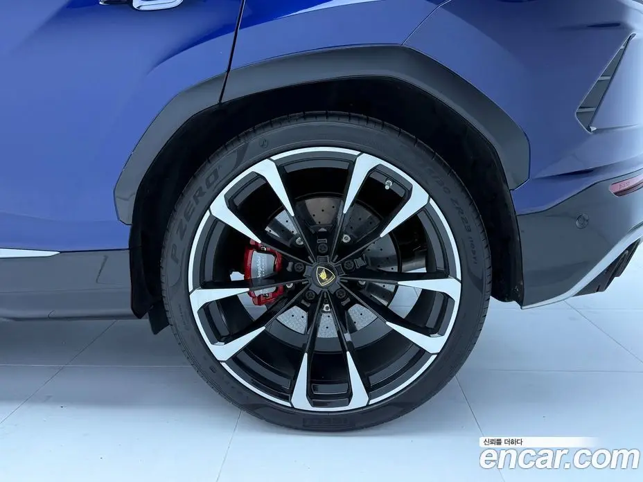Lamborghini Urus 2020 4.0 автомат (гидро), фото 12 Lamborghini Urus 2020 4.0 автомат (гидро), фото 12