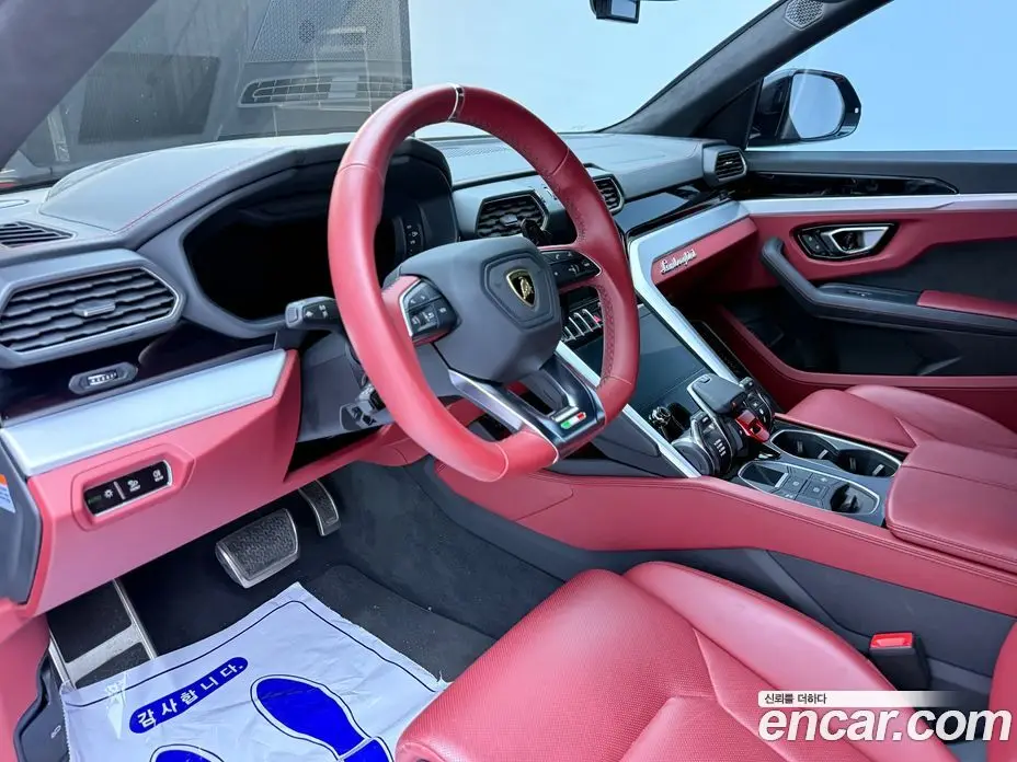 Lamborghini Urus 2020 4.0 автомат (гидро), фото 18 Lamborghini Urus 2020 4.0 автомат (гидро), фото 18