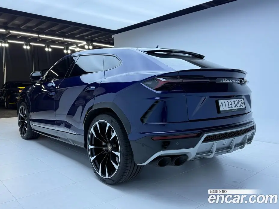 Lamborghini Urus 2020 4.0 автомат (гидро), фото 4 Lamborghini Urus 2020 4.0 автомат (гидро), фото 4