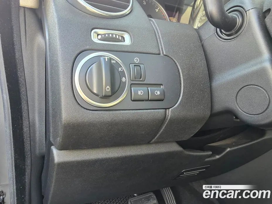 Land Rover Discovery 2016 3.0 автомат (гидро), фото 4