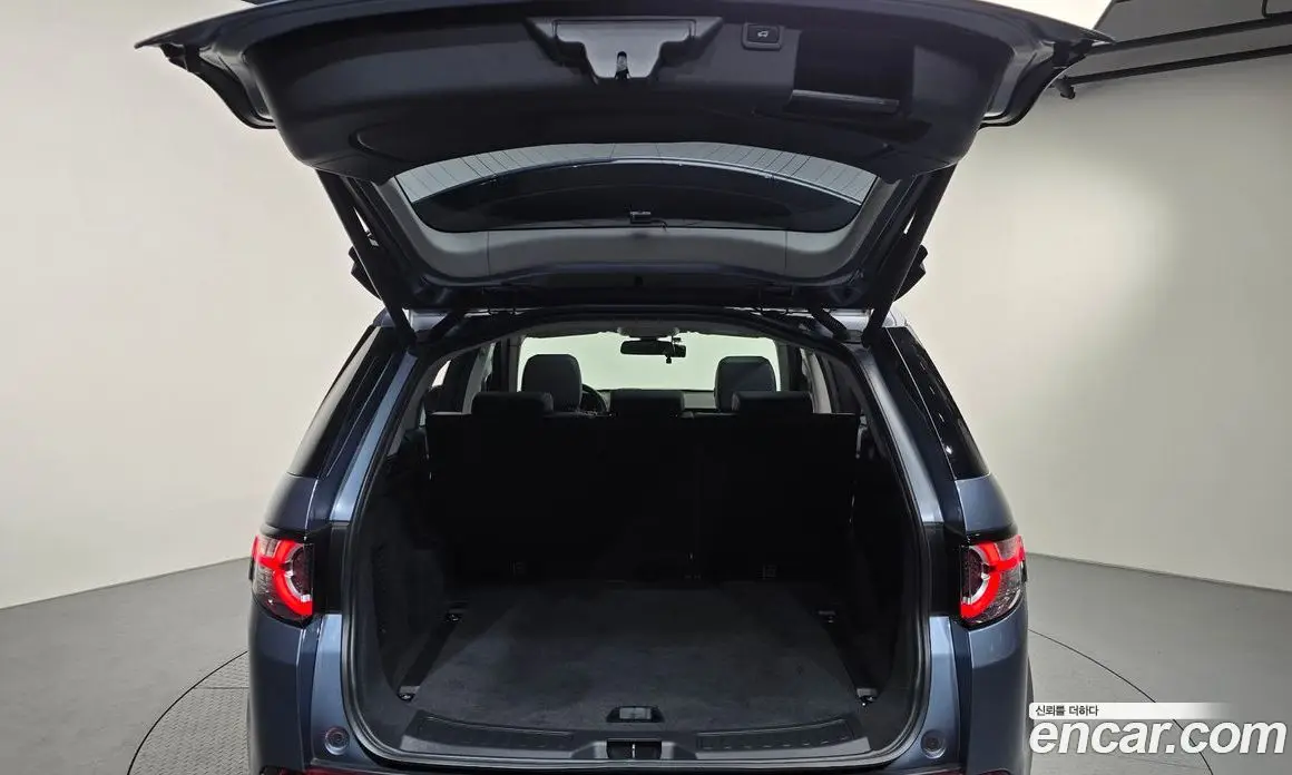 Land Rover Discovery Sport 2017 2.0 автомат (гидро), фото 19