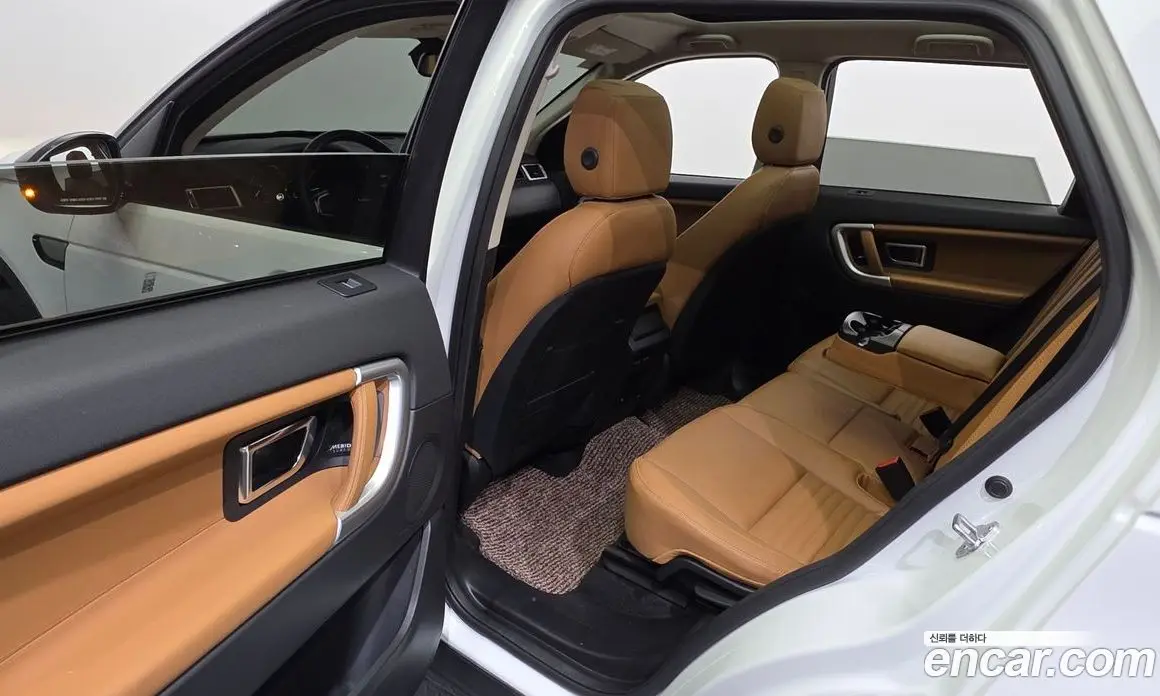 Land Rover Discovery Sport 2018 2.0 автомат (гидро), фото 18