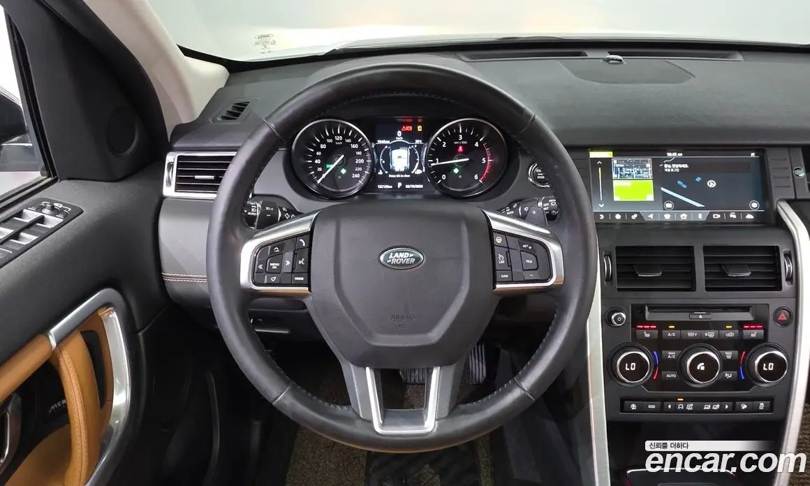 Land Rover Discovery Sport 2018 2.0 автомат (гидро), фото 20