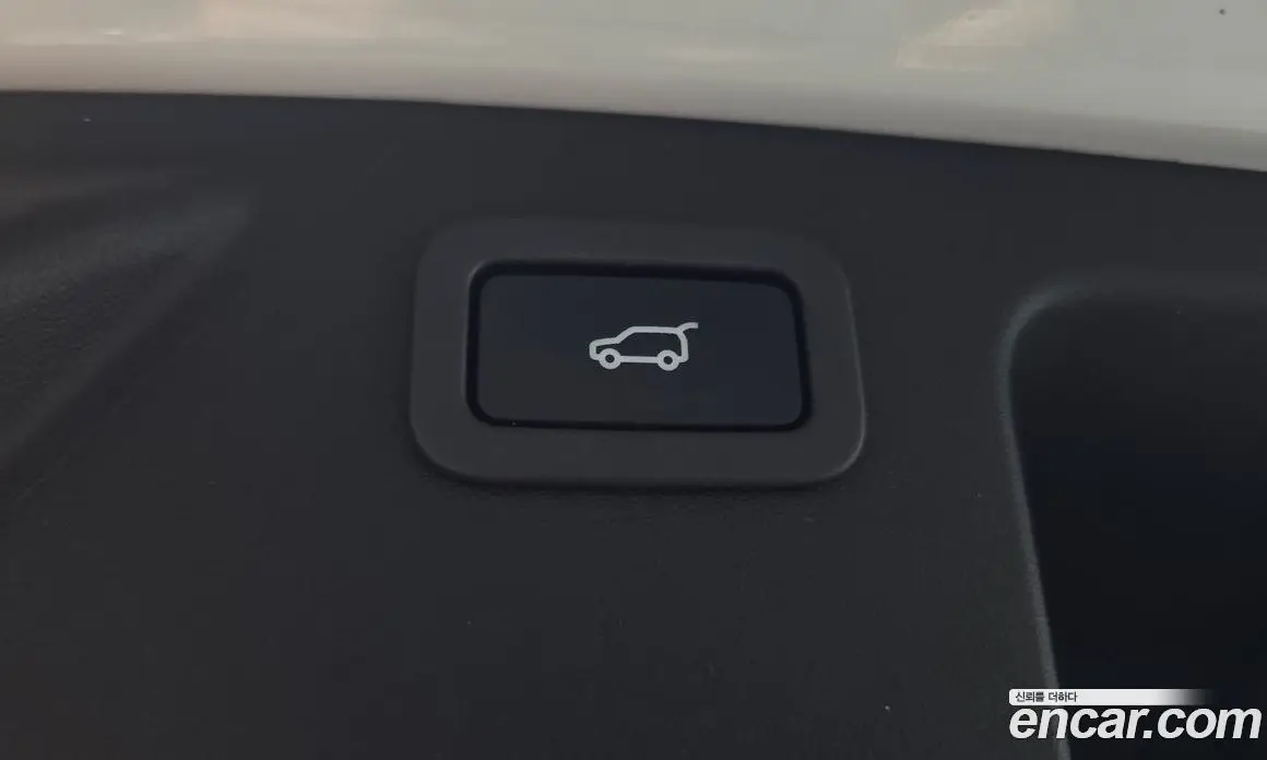 Land Rover Discovery Sport 2018 2.0 автомат (гидро), фото 24