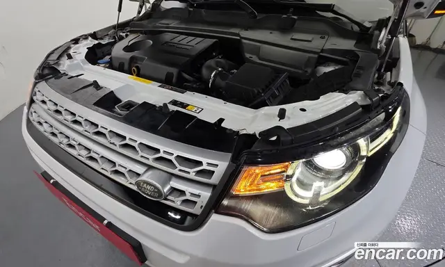 Land Rover Discovery Sport 2018 2.0 автомат (гидро), миниатюра 6