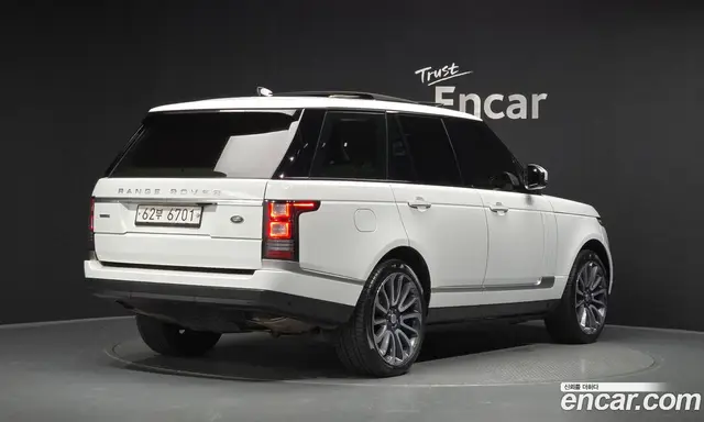 Land Rover Range Rover 2017 5.0 автомат (гидро), миниатюра 2