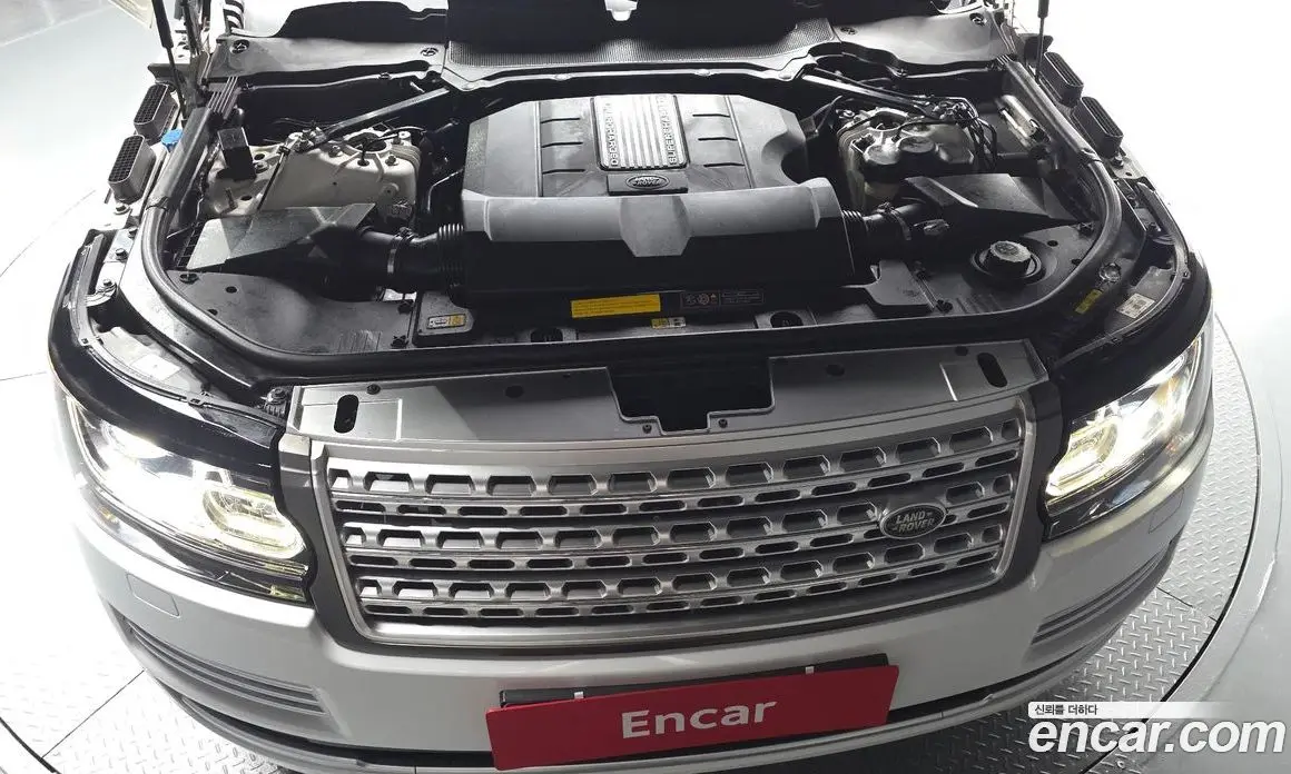 Land Rover Range Rover 2017 5.0 автомат (гидро), фото 6
